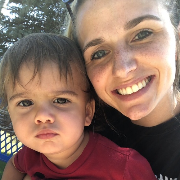 Meet your Posher, Katie - Picture 2 of 4